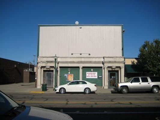 Double L Dance Hall & Saloone