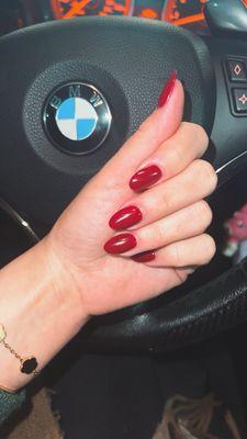 i've been looking for a clean place for the longest because I had a bad experience with the nail salons but this one is definitely it.