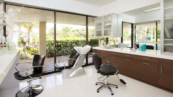 Synergy Beauty Studio is a team of talented beauty professionals striving to create glamorously beautiful hairstyles and color creations.