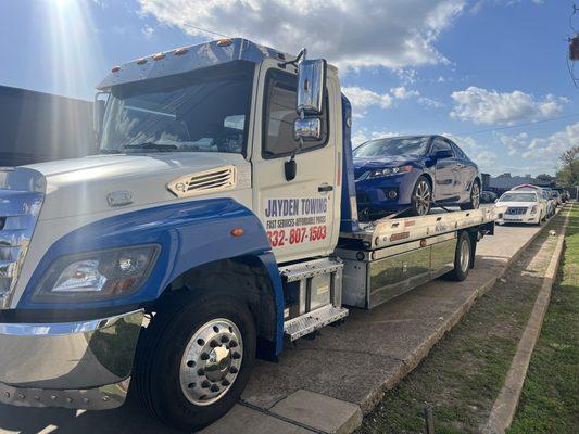 Jayden Towing