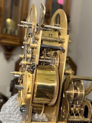 Alberto & Sons Clock Repair