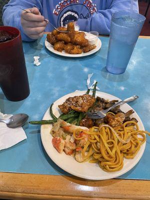Honey Chicken, Lo Mein, Green Beans, Baked Crab, sesame chicken, sautéed mushrooms