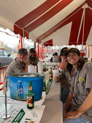 Hall Electric Boys fixing to get down!