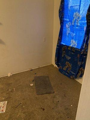 AFTER
Hoarder Apartment Clean Out
ALL CLEAR
702-550-8932
of this & other projects: https://youtube.com/channel/UCsVzd6Wi3y5THGMEYlh3pJw