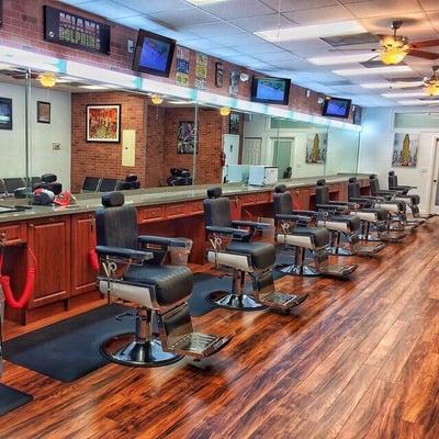 T and T Barber Shop