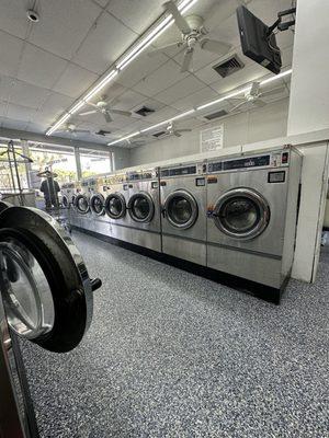 Versailles Coin Laundry