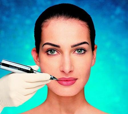 Vanny's Brow Art & Nail Care