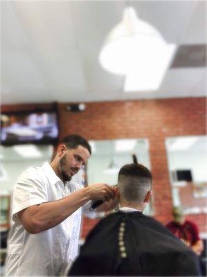 Men's Cave Barber Shop