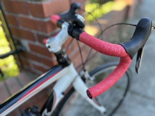 New bar tape (installed by guys at Rhythm bikes)