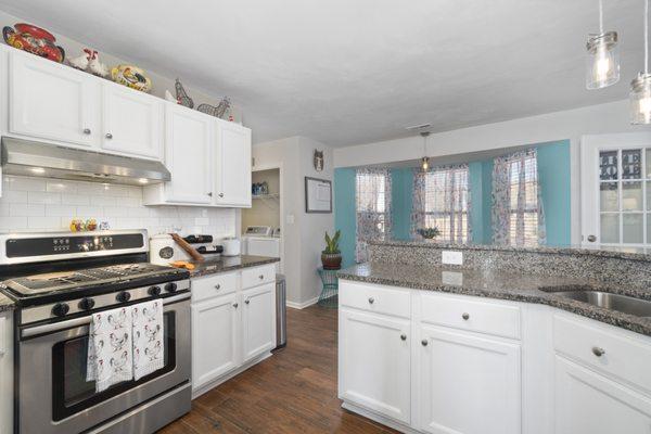 Community Partner Group - REAL Broker