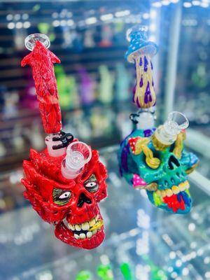 Skull Bongs