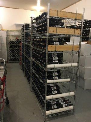 The first bunch grape vineyard in Mississippi. Wine cellar.