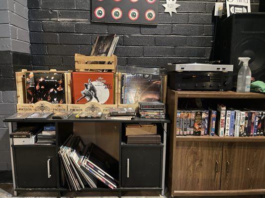 Real vinyl and a WORKING record player!