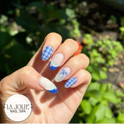 La Jolie Nail Spa