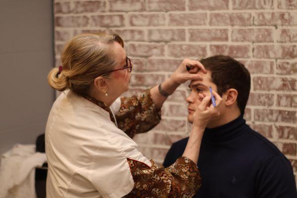 Design ,individually brows for men and women .