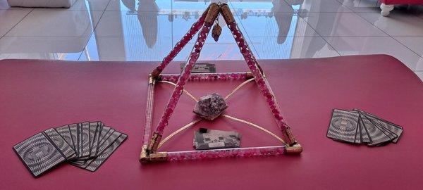 Psychic To The Stars