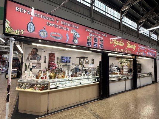 Ayala's Jewelry
Plaza Americana
1911 E Gage Ave
Los Angeles, CA 90001 https://plazaamericana.net/