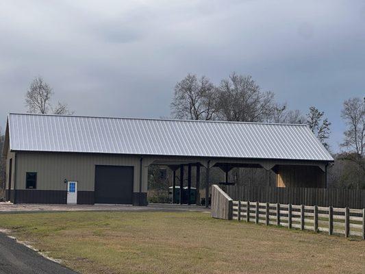 's Roofing & Sheet Metal