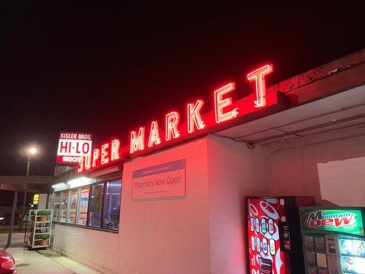 Hi-Lo Grocery