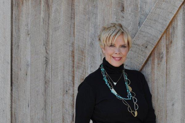 Broker/Owner Kimberly Dotseth