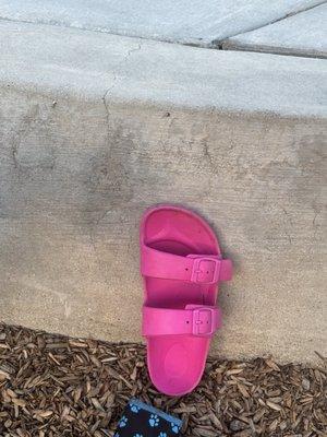 I wear a size 8. How is a handicap kid or parent to get into this play area?