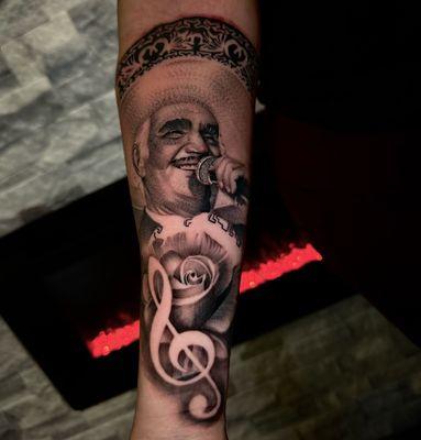 Vicente Fernández portrait by artist chopz