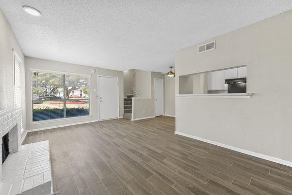 Stone Canyon Apartments