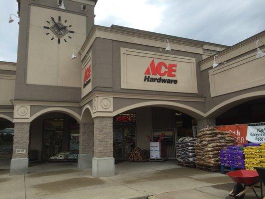 Texas Corners Ace Hardware