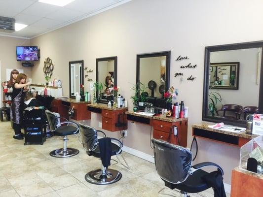 Boin Unisex Hairstyling Salon