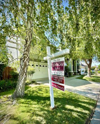 Stephanie Ferris - Dunnigan Realtors