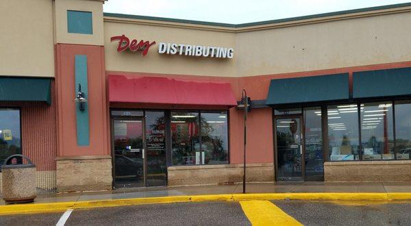 Entry area from the parking lot