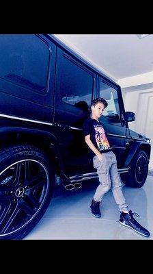 David knows how to style a boy up real nice .....! Thanks David !!!