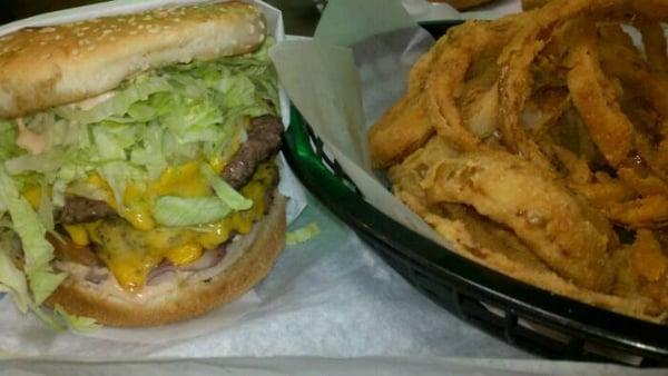 The food here is amazing!!