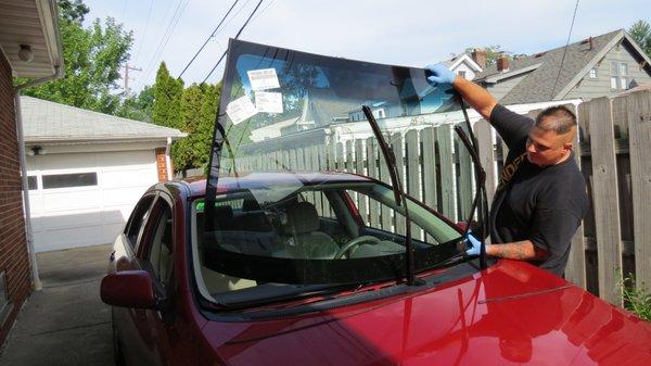 Windshield Replacement