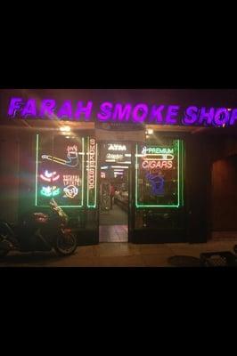 Front of smoke shop