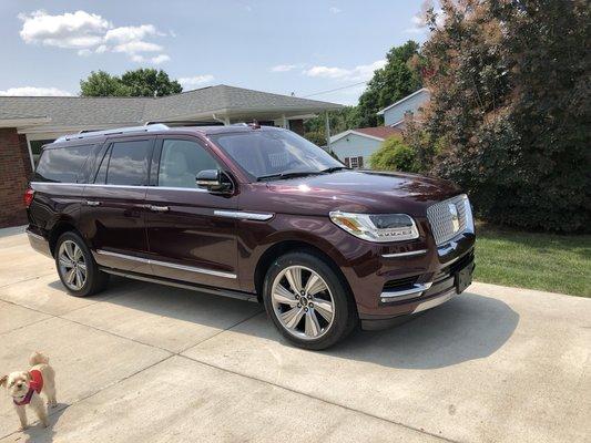 Checkout this Clean 2018 Lincoln Navigator courtesy of #Teambaileysautodetailing
