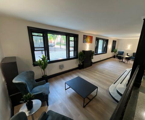 5451 S Cornell Apartments