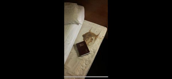 Luxury pillow top mattress