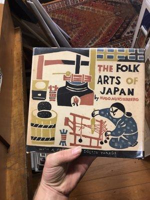 Lots of great art books.