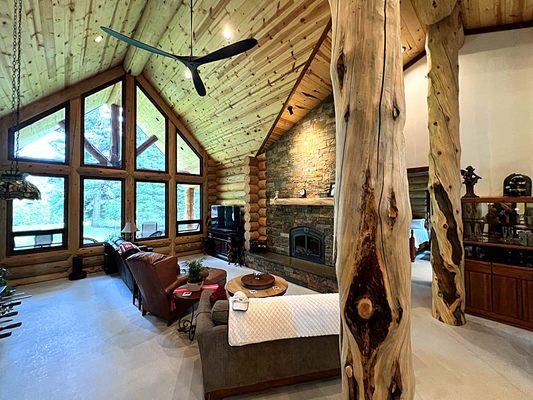 Lazarus Log Homes