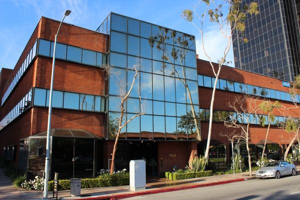 The office of Dr. Darren Sush on San Vicente in Brentwood.