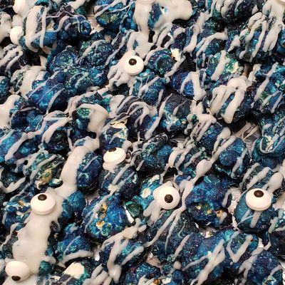 Lushees Gourmet Popcorn