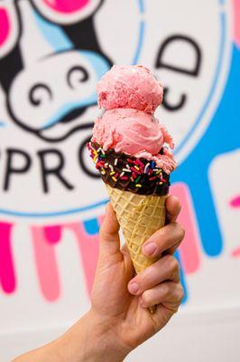 Chocolate dipped waffles cones make everything even better!