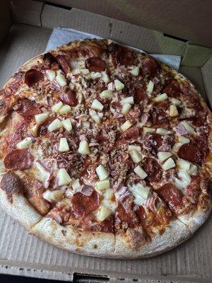 Meat lovers with added pineapple