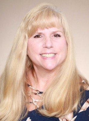 Century 21 AmeriSouth Local Agent, Angela Johnson.