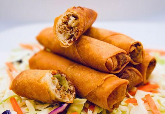 Licia’s Lumpia