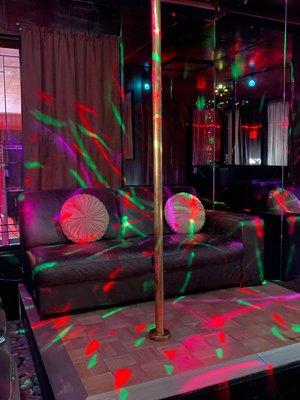 Big 4 Ranch pole dance room