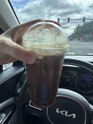 20oz triple shot caramel latte with oatmilk