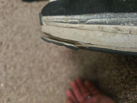 How the shoes were made so bad