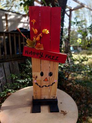 Brandy's, The Busy B's